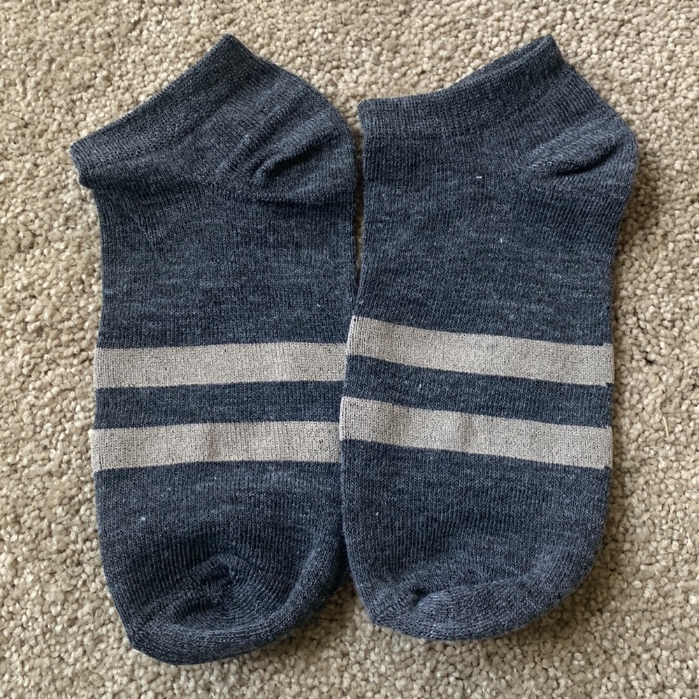 Multiple colored socks - Picture 3 of 6
